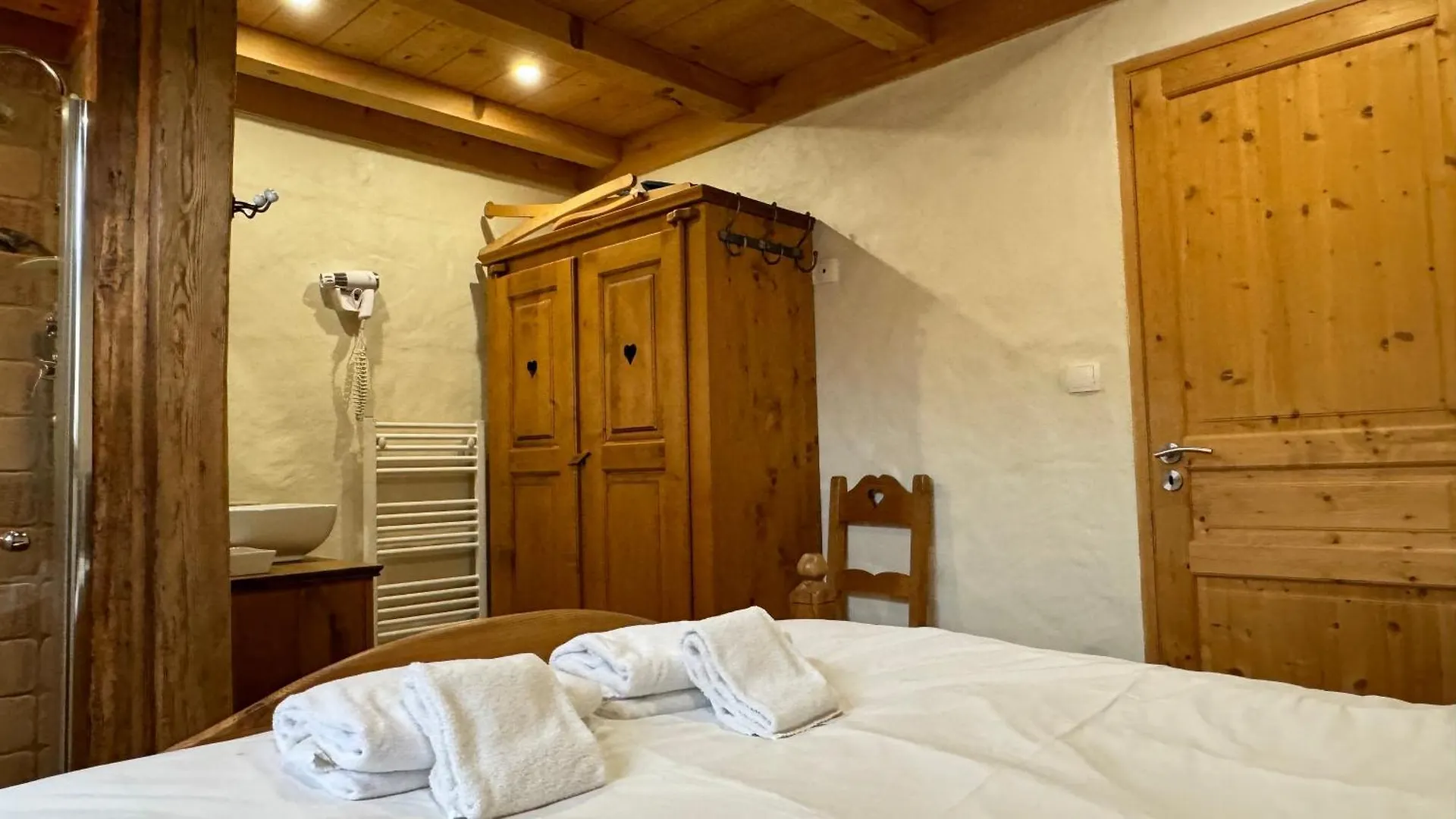 Apartment La Grange Aux Feex, Charming 4 Bedroom Les Gets